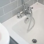 White Rose Apartment Sessay