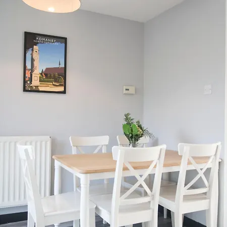 Apartment White Rose